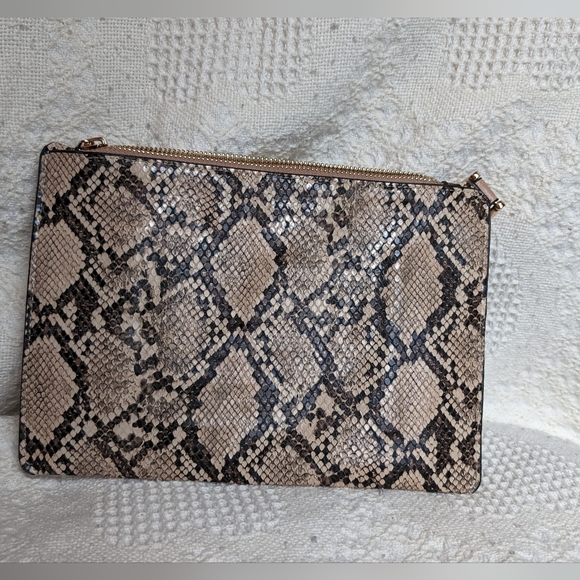 Snakeskin Wristlet Clutch - Picture 6 of 6